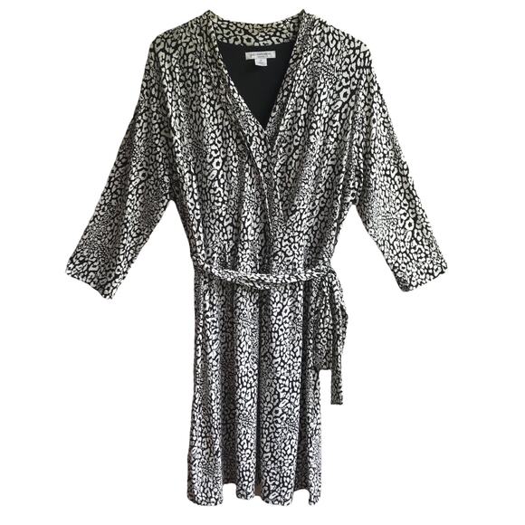 Liz Claiborne Animal Print Wrap Dress Size 1X Jersey 3/4 Sleeves Knee Length - Picture 1 of 16